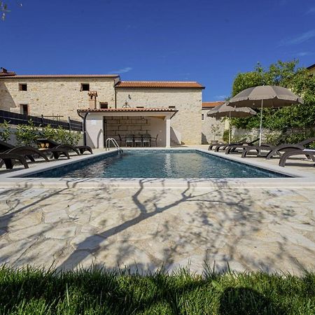 Villa Olea In Barat - Haus Fuer 6-8 Personen Канфанар Экстерьер фото