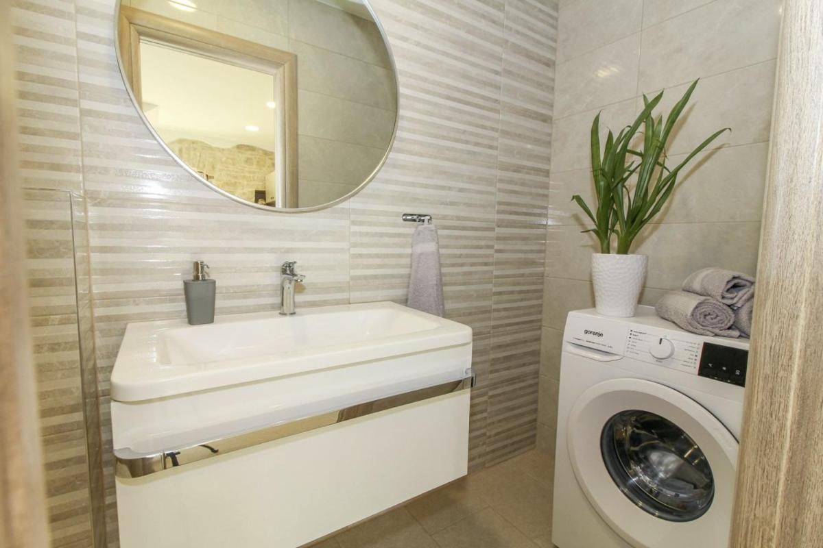 Villa Olea In Barat - Haus Fuer 6-8 Personen Канфанар Экстерьер фото