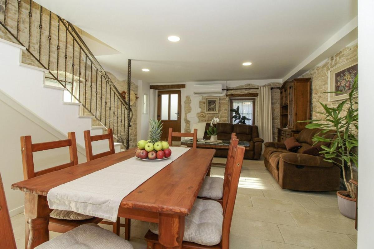 Villa Olea In Barat - Haus Fuer 6-8 Personen Канфанар Экстерьер фото